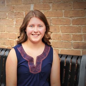 Meet your Posher, Alicia